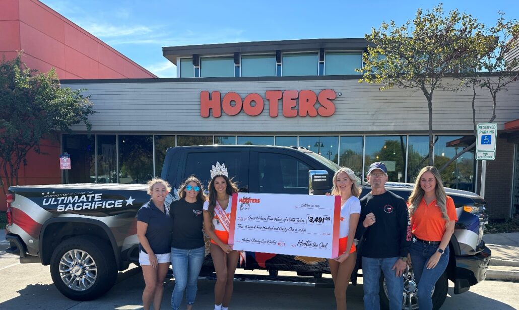 DFW Hooters donates nearly $3,500 to Guns and Hoses Foundation of North Texas