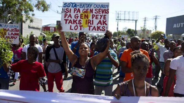 Textile workers protesting