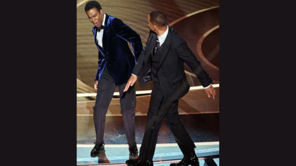 Will Smith and Chris Rock at awards program. (1)