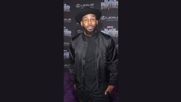 STEPHEN TWITCH