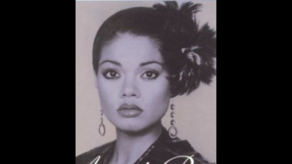 Angela Bofill