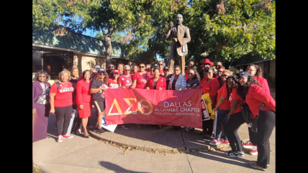 Deltas4 Women In Action Leads Dallas Citizens in Stroll To Vote